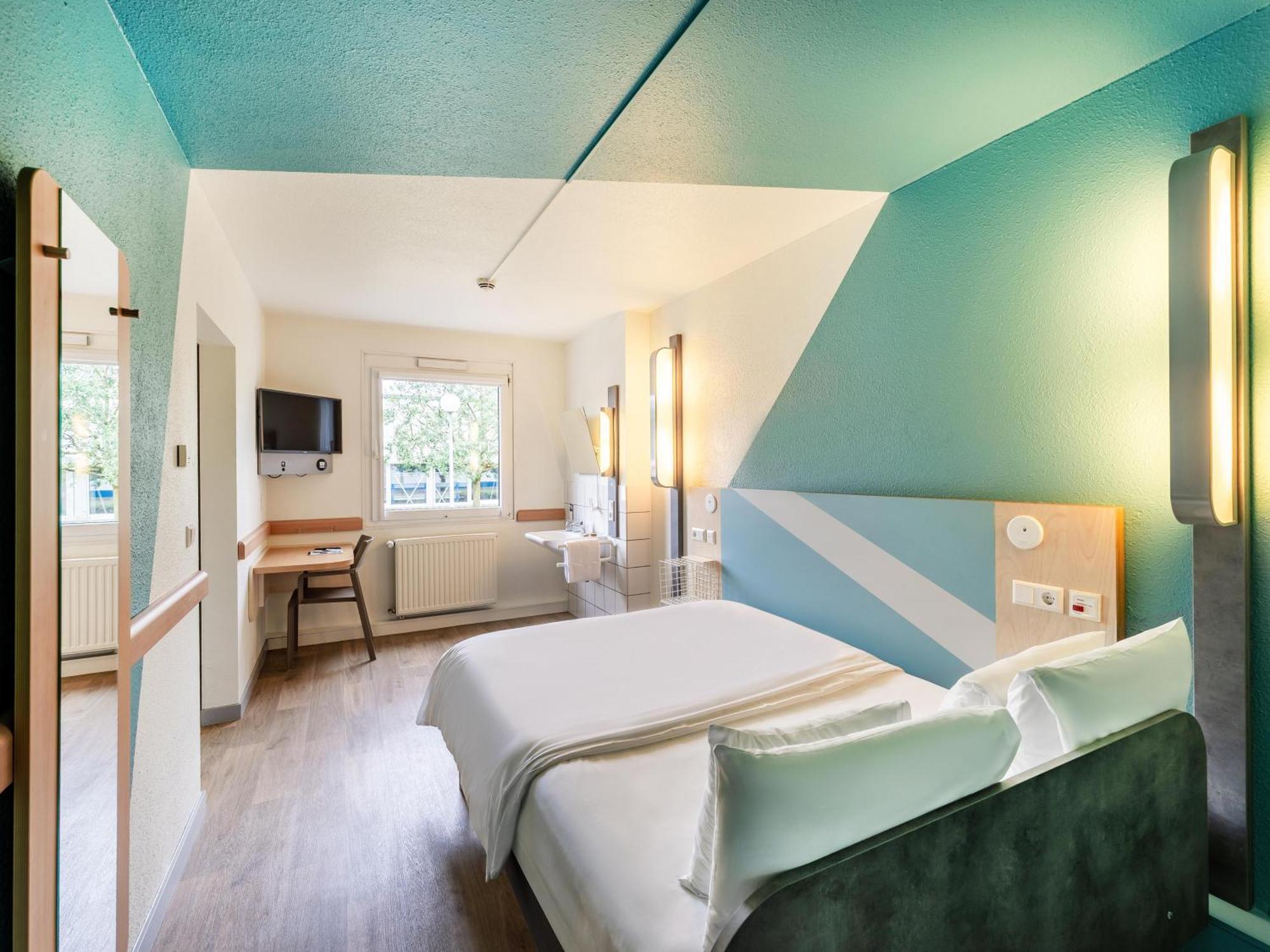 B&B Hotel Koeln-Porz Екстер'єр фото